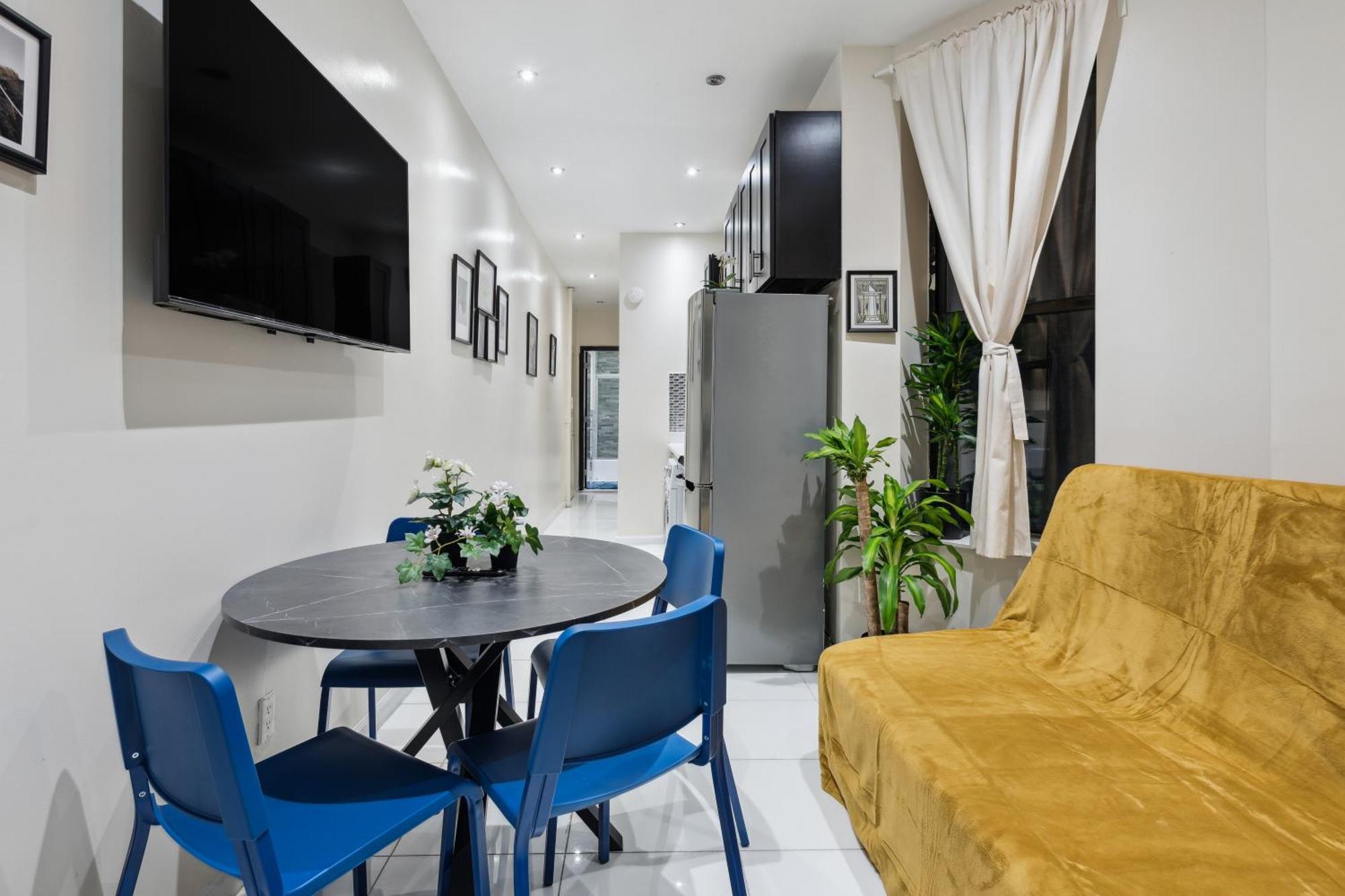2 Bedroom In Manhattan Valley Appartement *